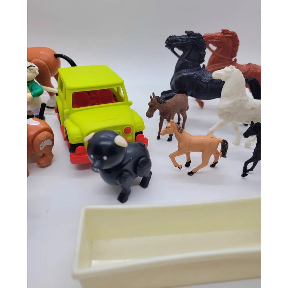 Vintage Toys, Fisher Price Little People, Newton Gimmick,‎ And Kenner Tree Tots
